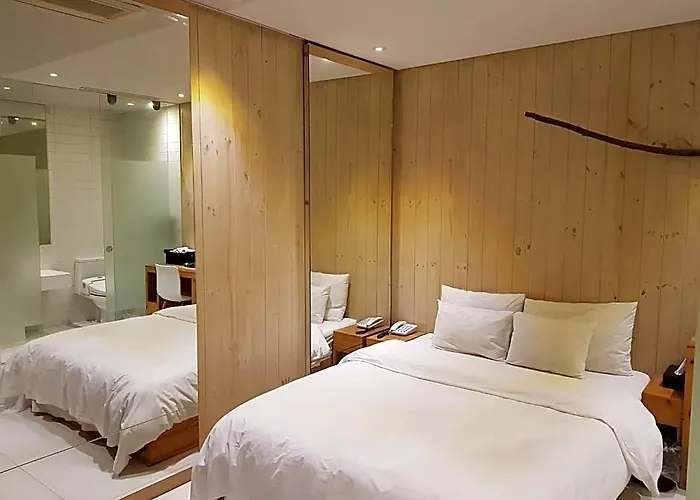 Star Masterpiece Hotel 3*